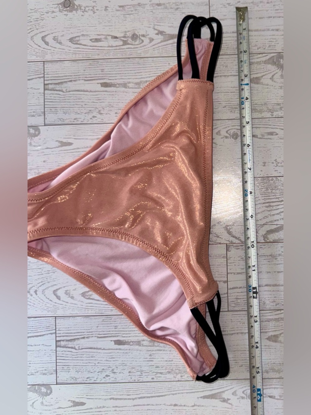 ✨ Shimmery Light Coral Bikini with Black Trim - Picture 13 of 15